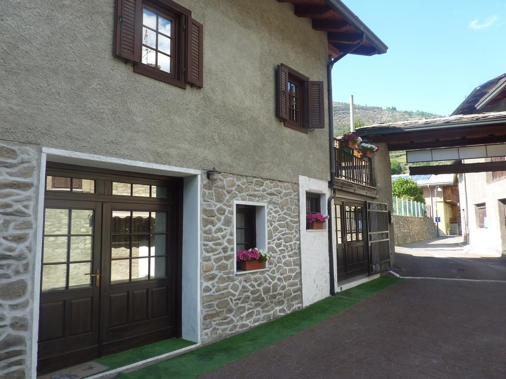 B&B La Vieille Meison De Pappa Sarre Zewnętrze zdjęcie